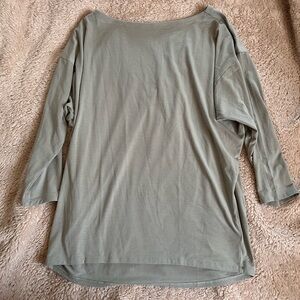 ATHLETA light green top 💚